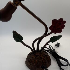 Vintage Elegant Cast Iron Rose Table Lamp Bronze Color
